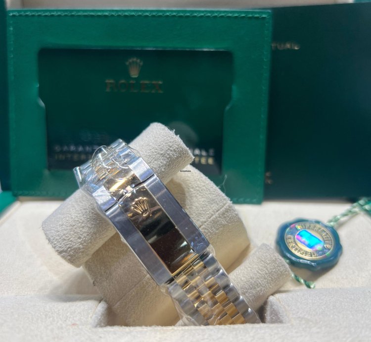 Rolex Datejust 36 126233 Datejust 36mm Steel Yellow Gold White Mop Diamond Dial Jubilee Bracelet
