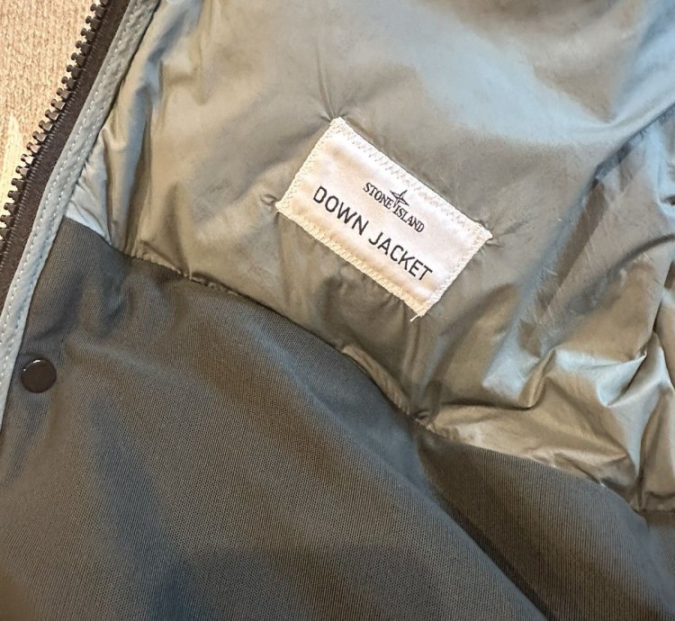Stone Island Down Vest Military Green Large Nwt