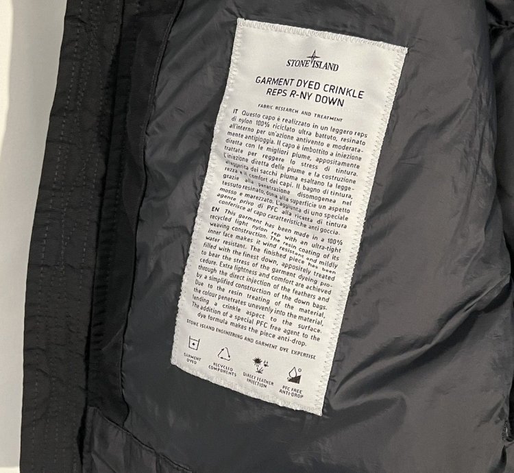 Stone Island Down Vest With Packable Hood 7715g0123 - V0029