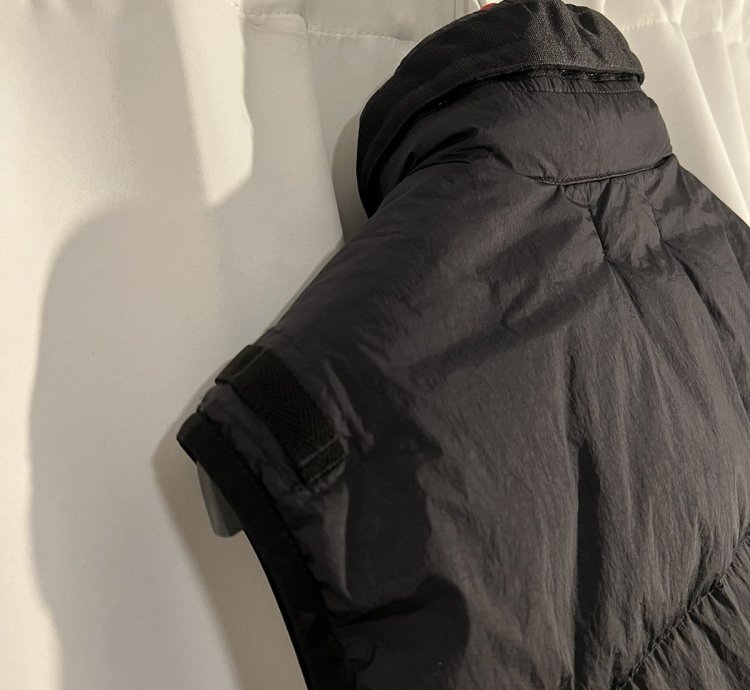 Stone Island Down Vest With Packable Hood 7715g0123 - V0029