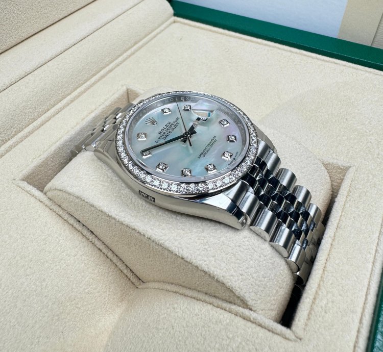Rolex Datejust 36 126284rbr