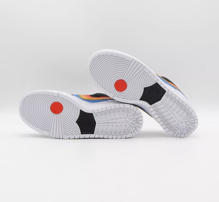 Dh7722-001 Polaroid Nike Sb Dunk Low Pro Qs Black White