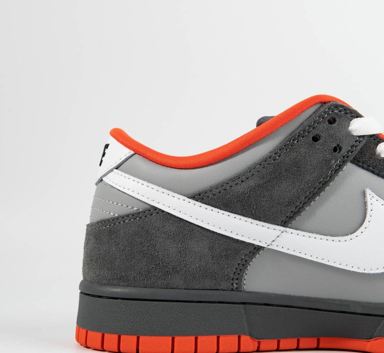 Nike Sb Dunk Low - Staple Nyc Pigeon 304292-011