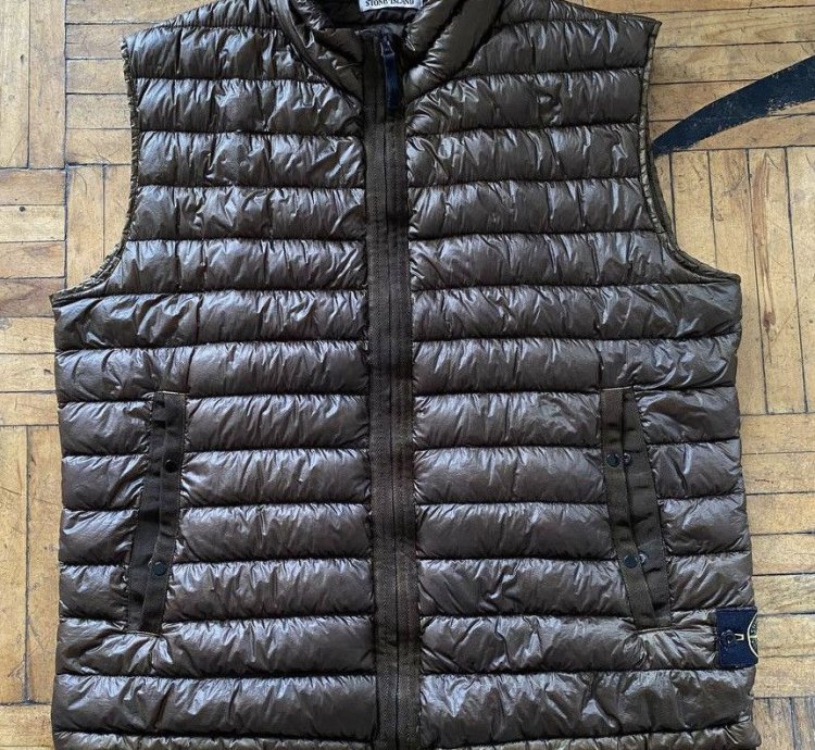 Stone Island Garment Dyed Down Vest 26 Gr Sqm