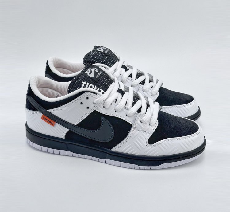 Tightbooth X Nike Sb Dunk Low Fd2629-100