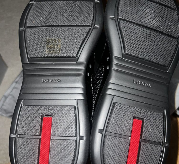 Prada America Cup Low