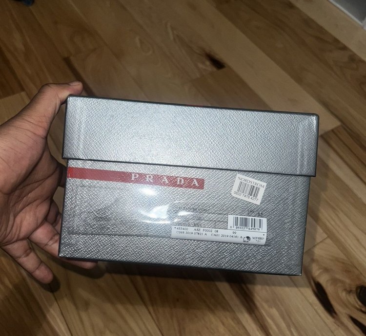 Prada America Cup Low