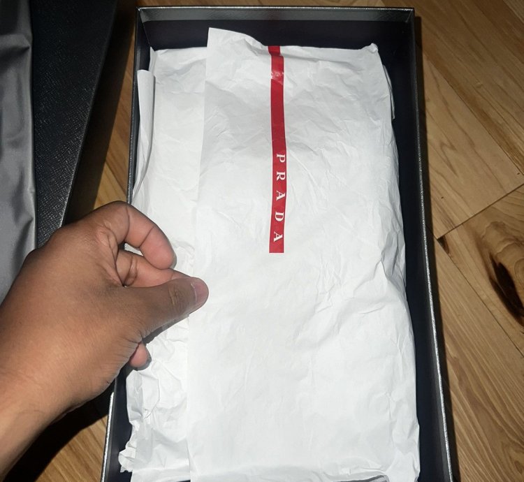 Prada America Cup Low