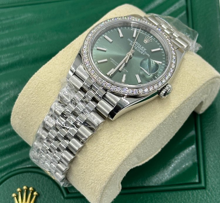 Rolex Datejust 36 Diamond Bezel Green Index Jubilee 126284rbr