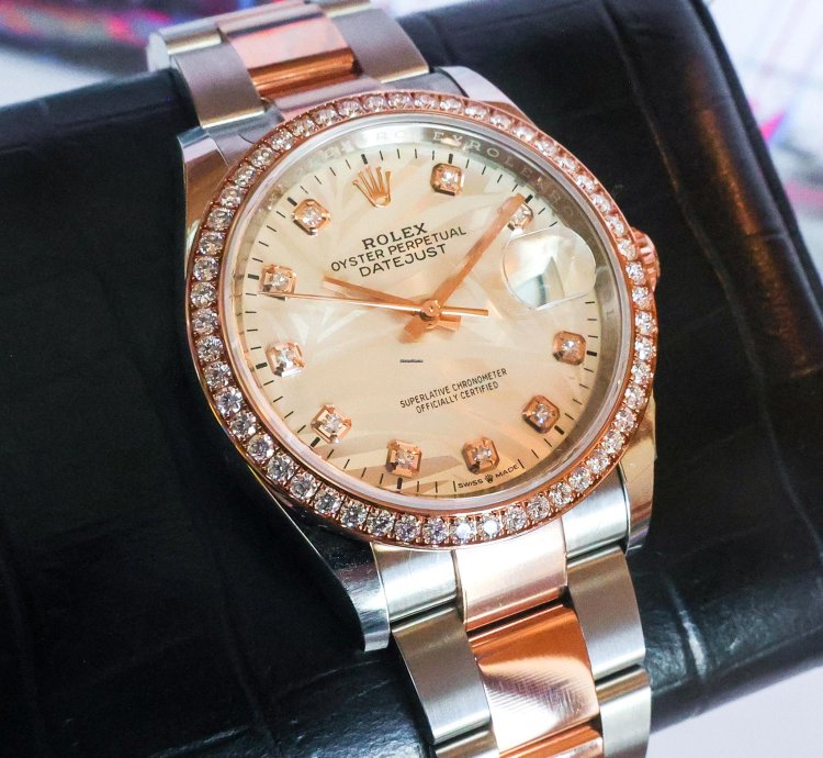 Rolex Datejust 36 Diamond Bezel Palm Motif 126281rbr 2023 Unworn 36mm 18k Rg Diamond Full Set