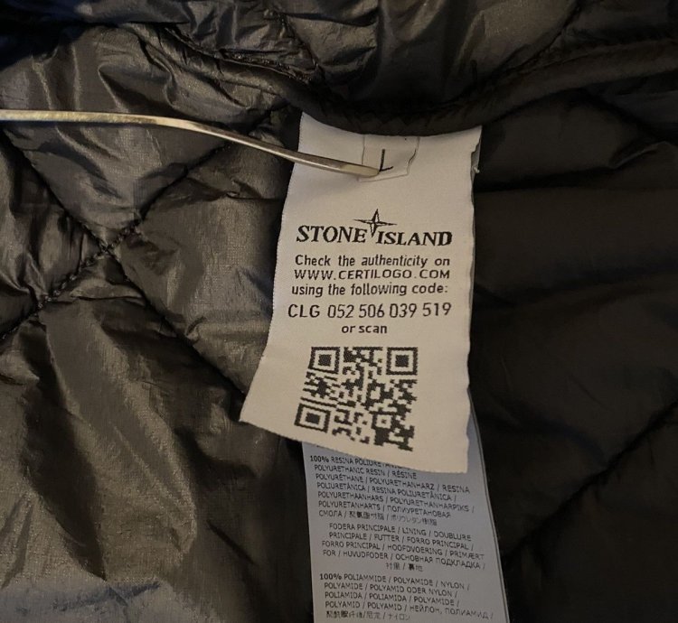Stone Island Garment Dyed Quilted Micro Yarn Charcoal Q1424