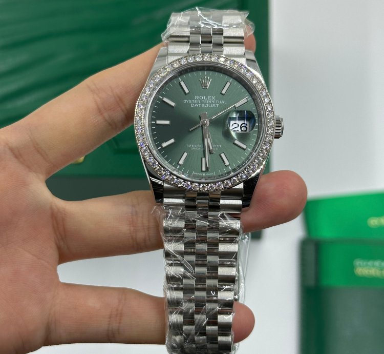 Rolex Datejust 36 Green Index Diamond Bezel Jubilee