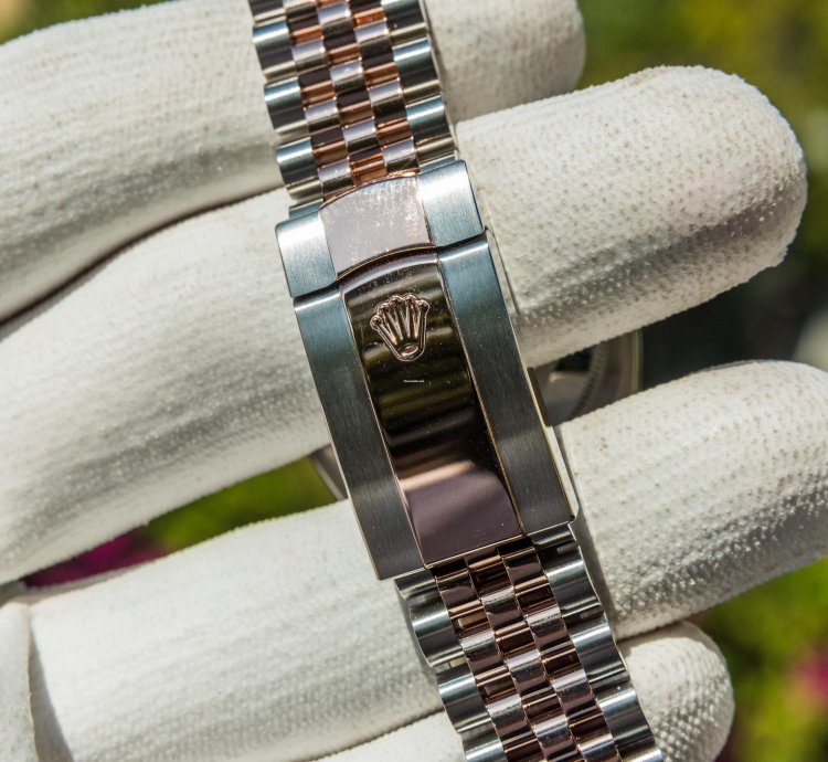 Rolex Datejust 36 Mother Of Pearl Dial - Everose Gold Steel Jubilee Bracelet