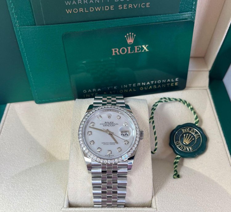 Rolex Datejust 36 Mother Of Pearl Diamond Dial Diamond Bezel Steel - 36mm Jubilee Bracelet 126284rbr