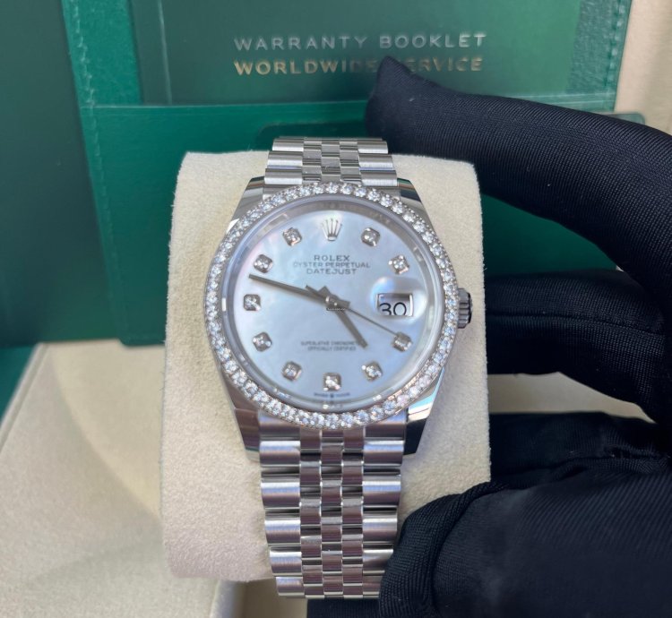 Rolex Datejust 36 Mother Of Pearl Diamond Dial Diamond Bezel Steel - 36mm Jubilee Bracelet 126284rbr