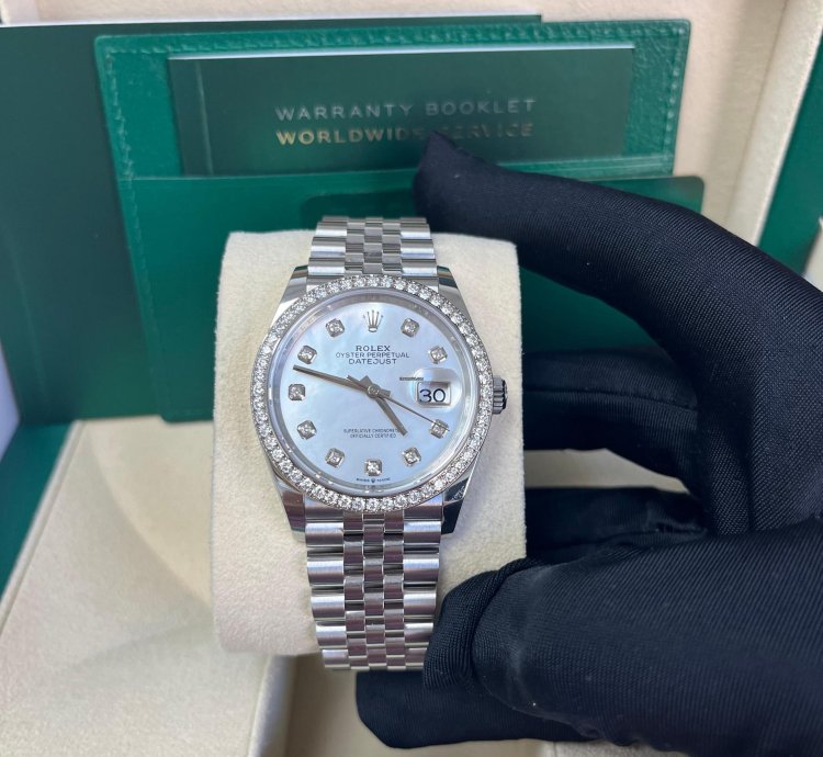 Rolex Datejust 36 Mother Of Pearl Diamond Dial Diamond Bezel Steel - 36mm Jubilee Bracelet 126284rbr
