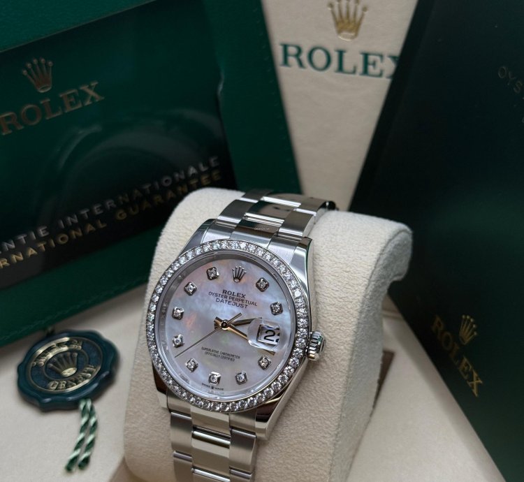 Rolex Datejust 36 Mother Of Pearl Diamond Dial Stainless Steel Diamond Bezel Oyster Bracelet