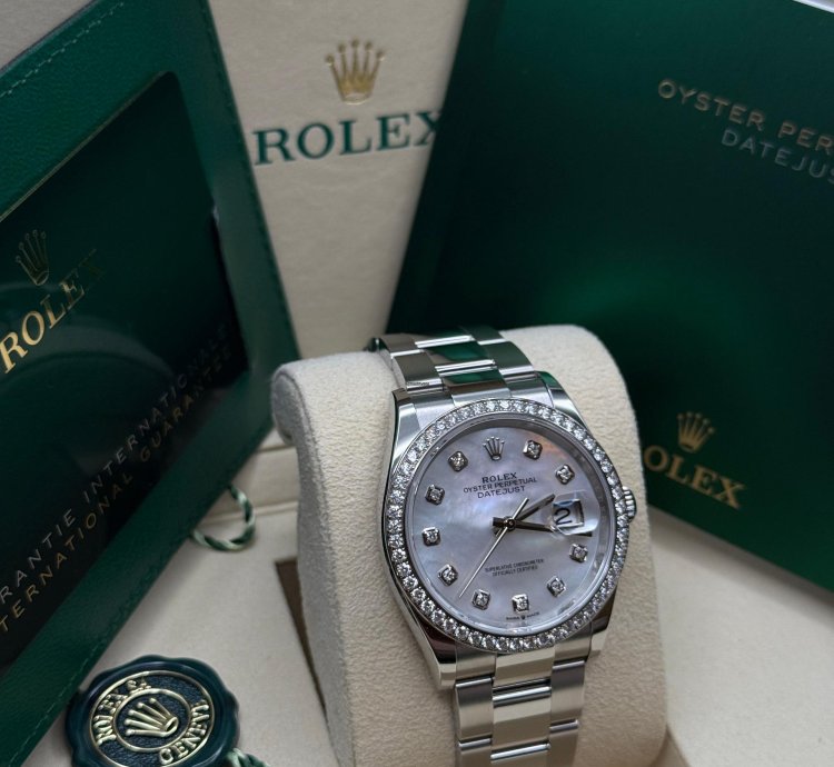 Rolex Datejust 36 Mother Of Pearl Diamond Dial Stainless Steel Diamond Bezel Oyster Bracelet