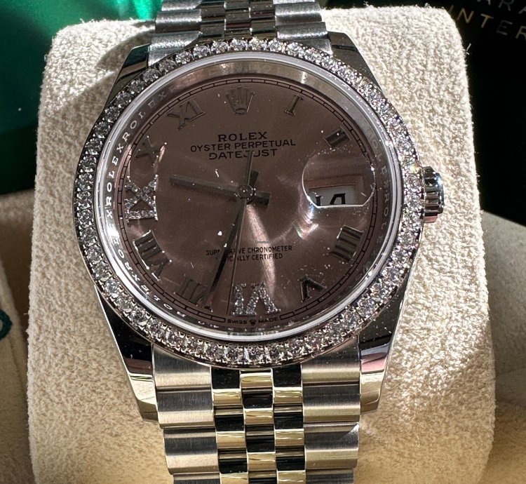 Rolex Datejust 36 New 2023 Diamond Bezel Pink Roman Diamond Dial Jubilee Bracelet Fluted Bezel