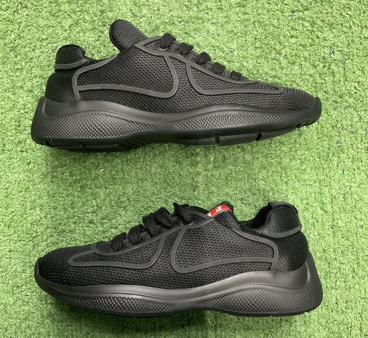Prada America Cups
