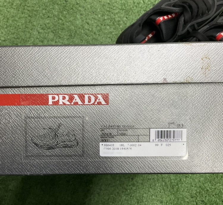 Prada America Cups
