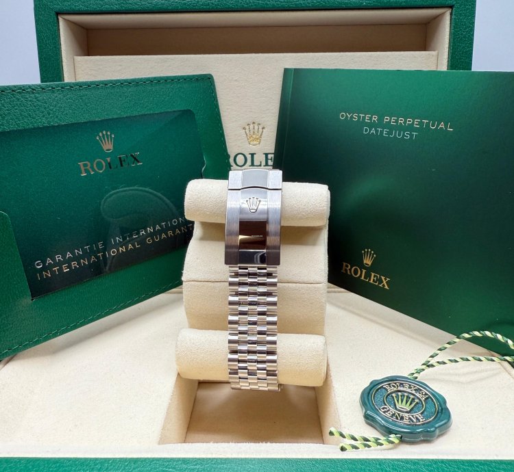 Rolex Datejust 36 New 2025 Mother Of Pearl Diamond Stainless Steel Diamond Jubilee Bracelet