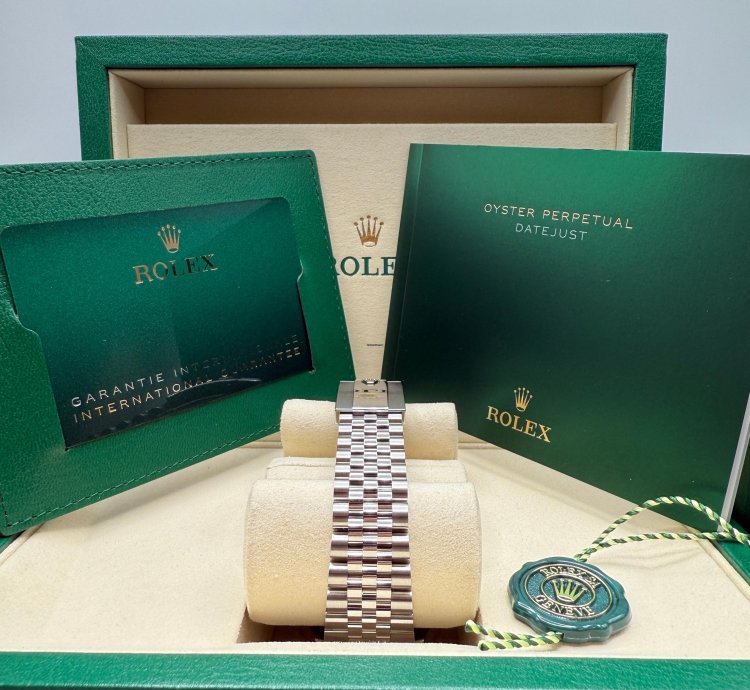 Rolex Datejust 36 New 2025 Mother Of Pearl Diamond Stainless Steel Diamond Jubilee Bracelet