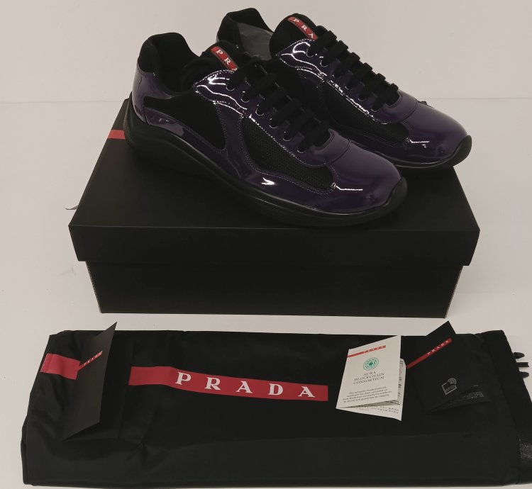 Prada Americas Cup Low-top Patent Leather Sneakers - 10