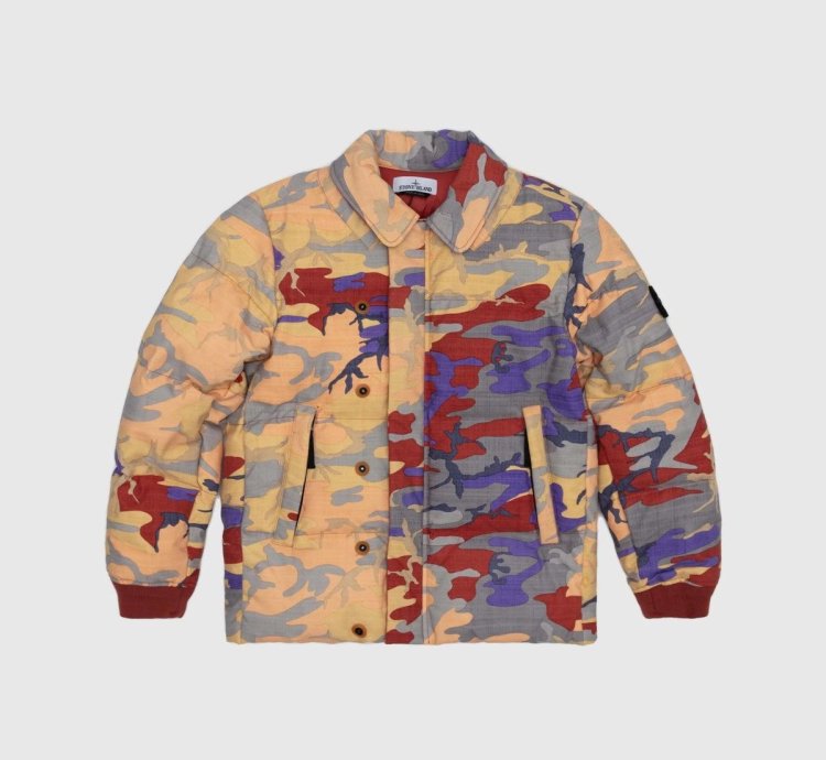 Stone Island Heritage Camo Ripstop Nylon Down Jacket Large