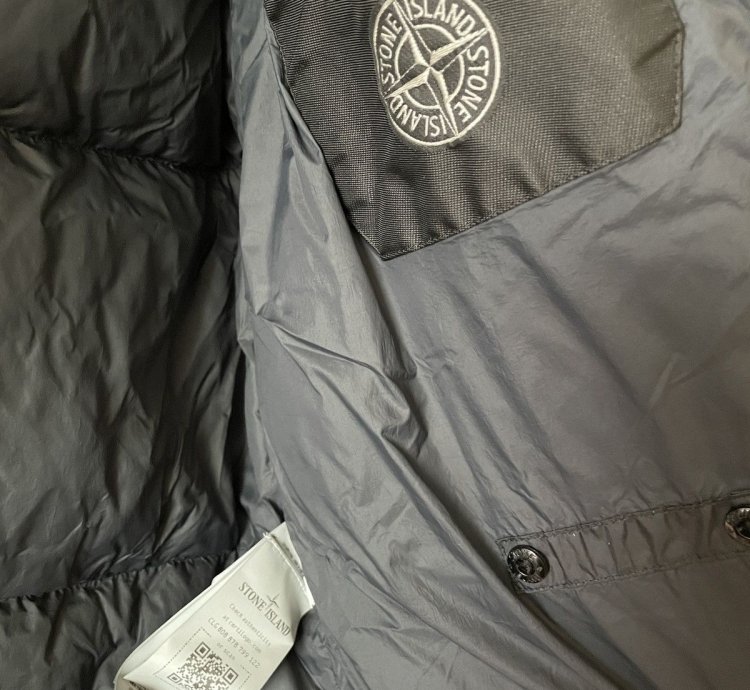 Stone Island Hooded Down Jacket Black