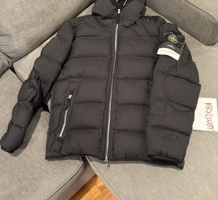 Stone Island Hooded Puffer Jacket Black Sz Large Brand New