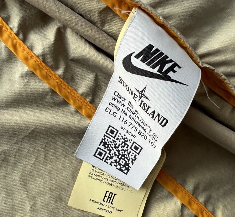 Stone Island Hyper Light Membrana 2l Tc