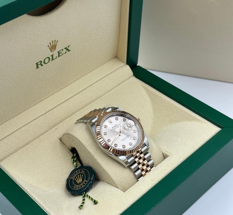 Rolex Datejust 41 126331g Sundust Dial Jubilee