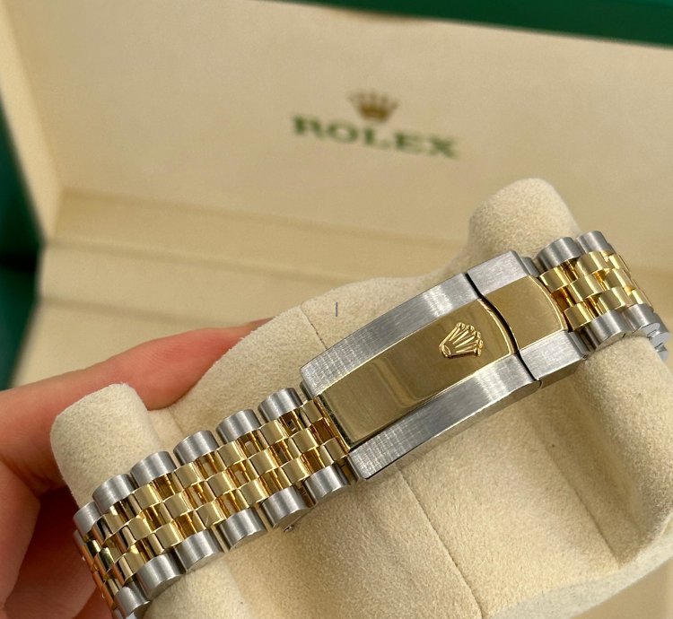 Rolex Datejust 41 126333ng White Mother Of Pearl Baguette Diamond Dial Jubilee