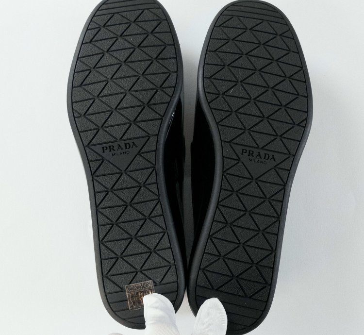Prada Black Patent Leather Triangle Logo Slippers Flat Shoes