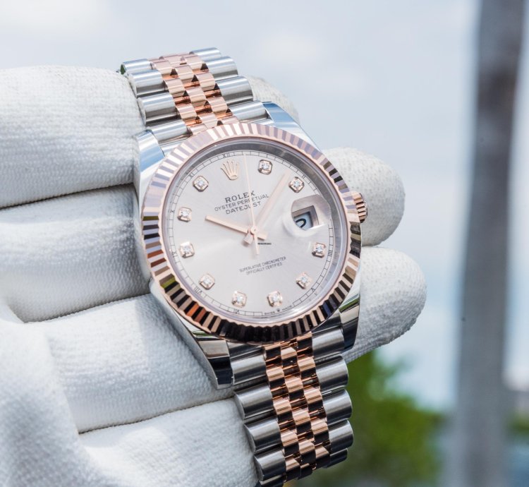 Rolex Datejust 41 41mm Sundust Diamond Dial On Jubilee