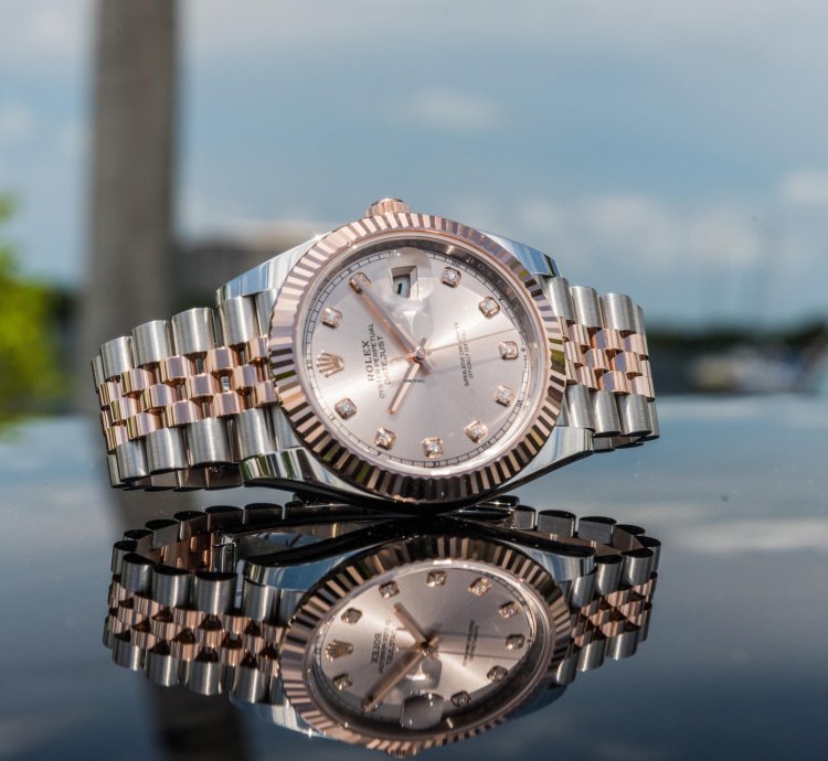 Rolex Datejust 41 41mm Sundust Diamond Dial On Jubilee