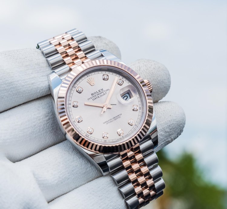 Rolex Datejust 41 41mm Sundust Diamond Dial On Jubilee