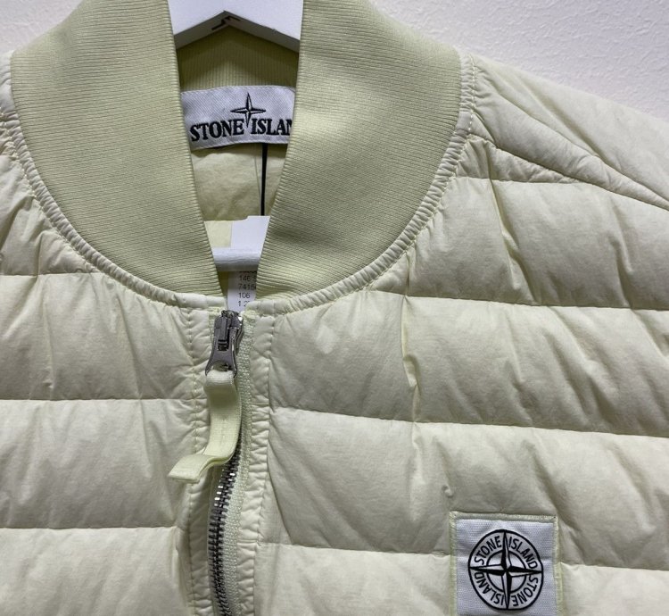 Stone Island Loom Woven Down Vest 900