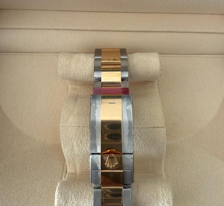 Rolex Daytona 116503 Black Diamond Dial Unworn Stickered