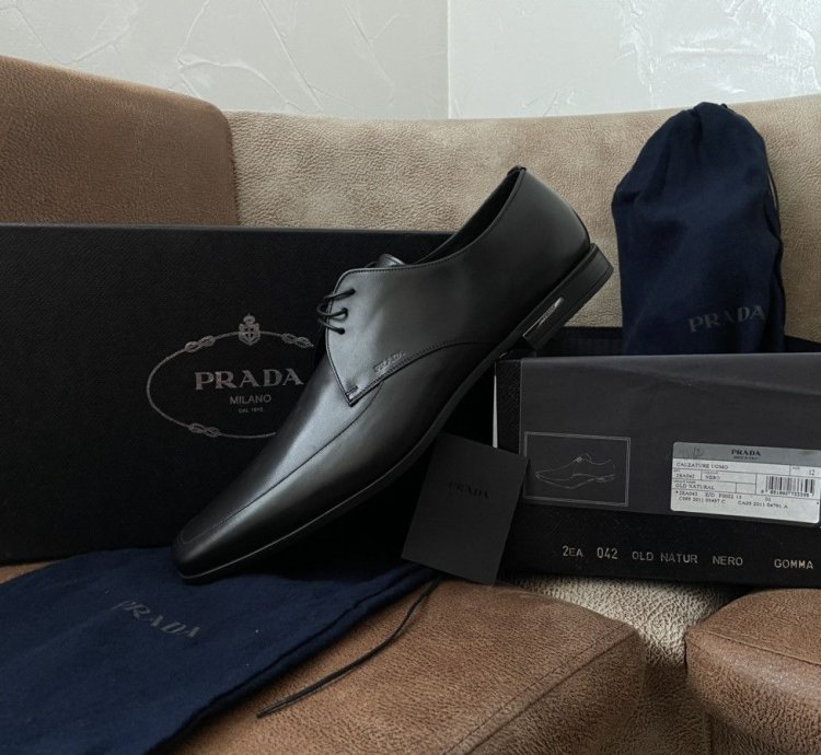 Prada Calzature Uomo Old Natur Nero Leather Derby