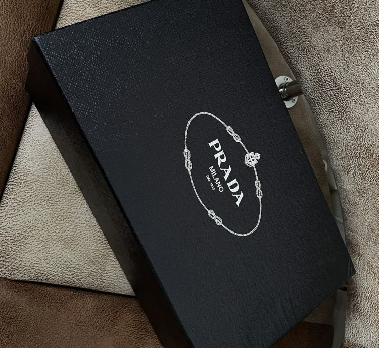 Prada Calzature Uomo Old Natur Nero Leather Derby