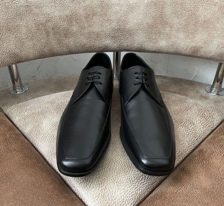 Prada Calzature Uomo Old Natur Nero Leather Derby