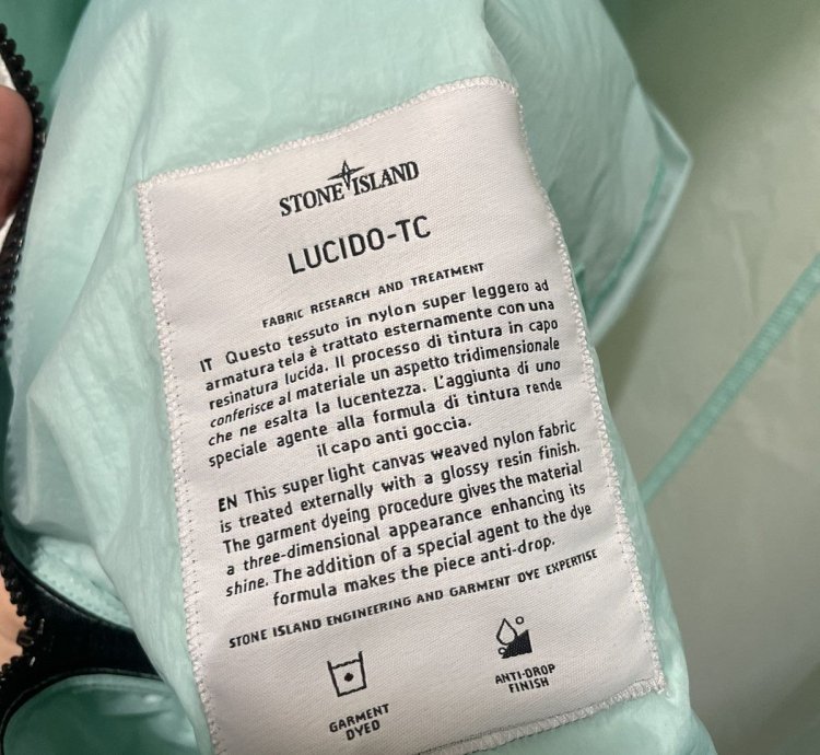 Stone Island Lucido-tc Packable Windbreaker 1100