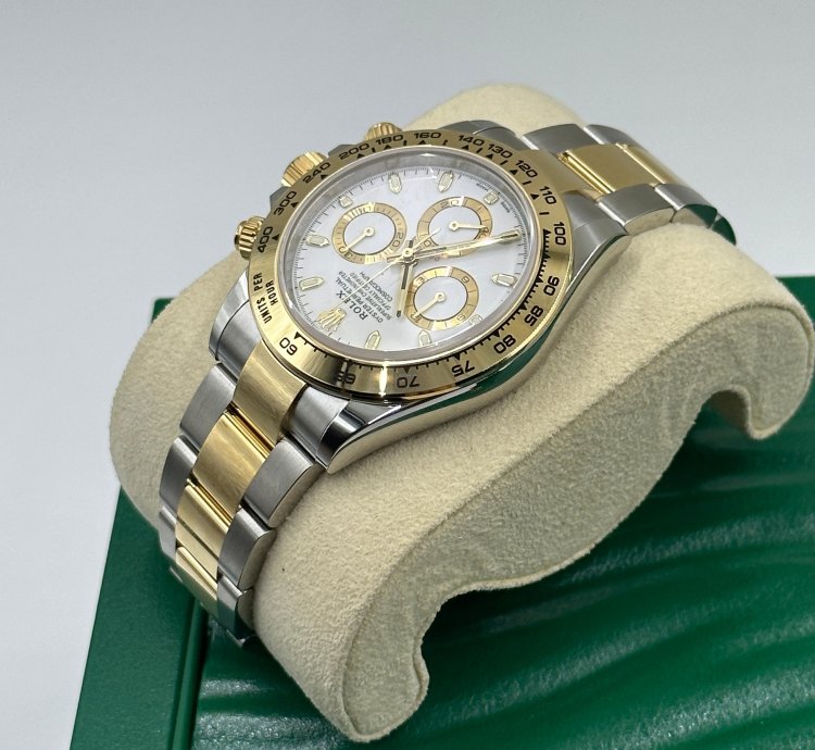 Rolex Daytona 116503 White Old Card 2020