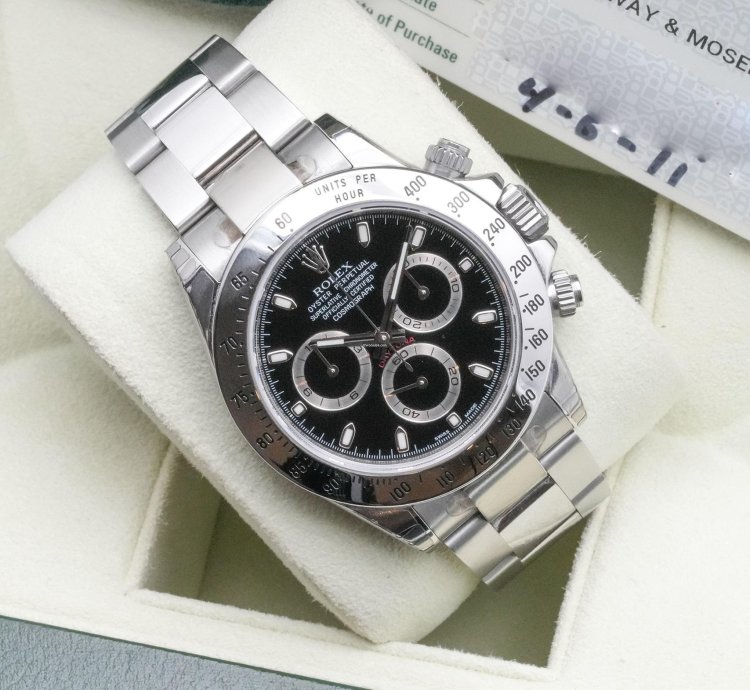 Rolex Daytona 116520 - 99 New - Full Set - Full Stickers On The Case From 2011