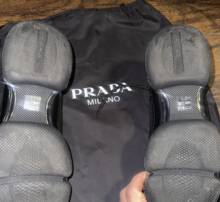 Prada Cloudburst Air