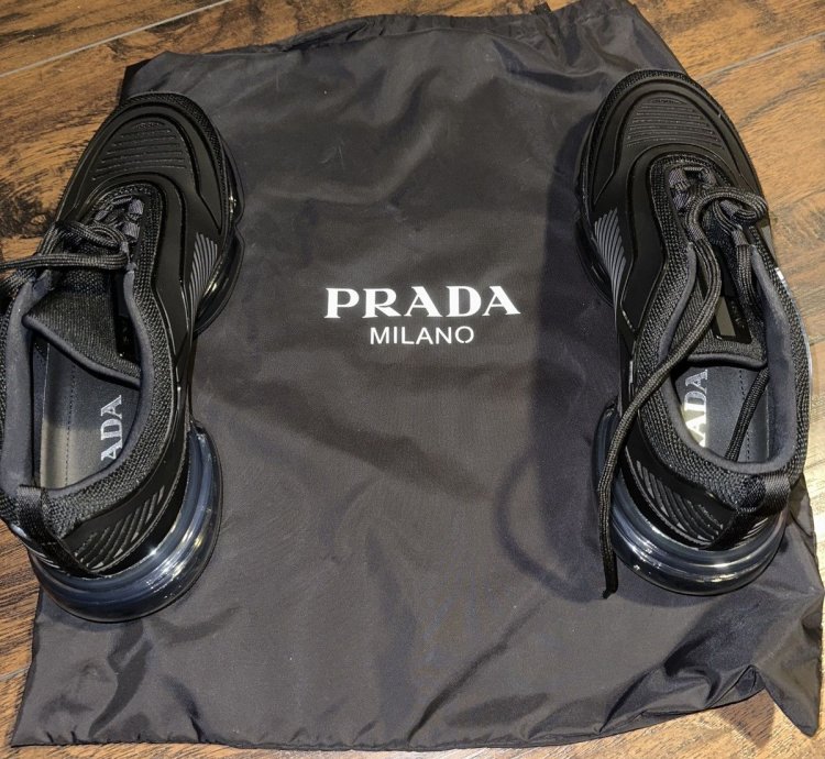 Prada Cloudburst Air