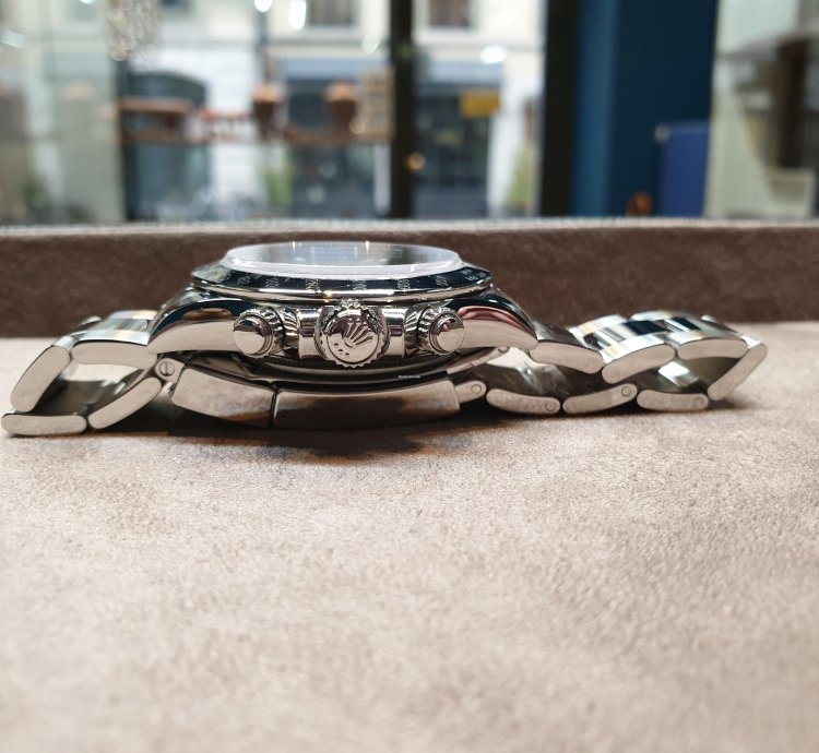 Rolex Daytona 116520 Full Set Tat Neuf