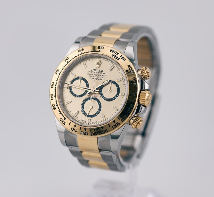 Rolex Daytona 126503 2024 Champagne Dial Full Set